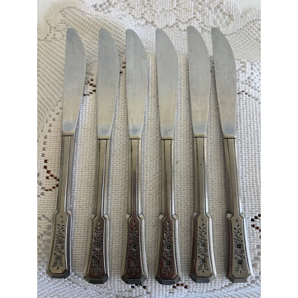 Rogers IS Stainless Korea Floral Dinner Knives Set of 6 Vintage Flatware Silver